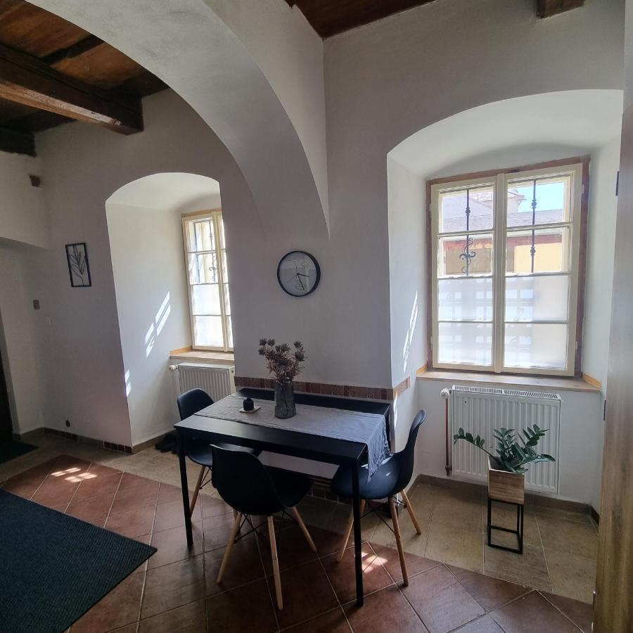 Vila Lucia - Apartman 1 プルゼニ エクステリア 写真
